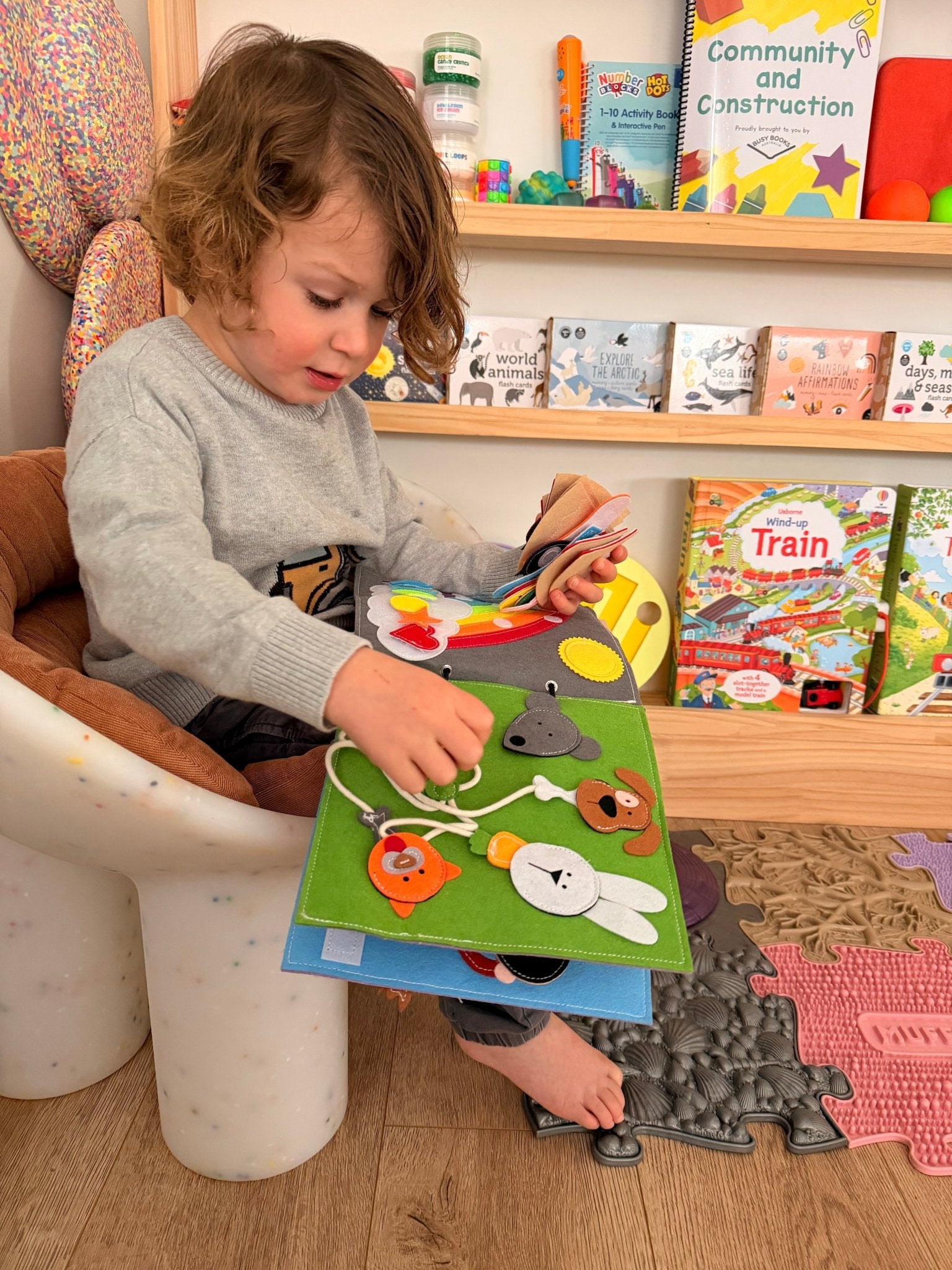 4 Top Tips to Get Your Kids Off Their Devices 🙈 - Wondertivity