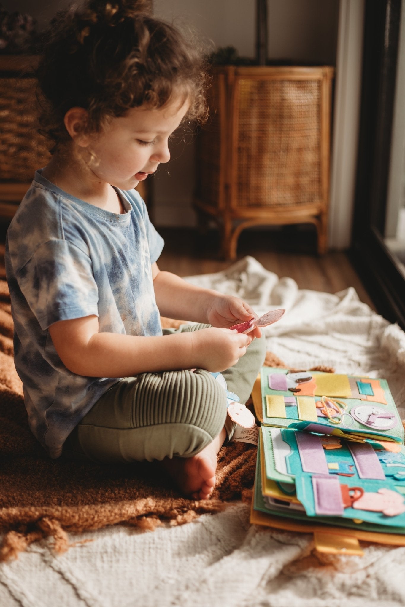 Helping Your Child Sit and Focus: Practical Tips and the Wonder of Busy Books - Wondertivity