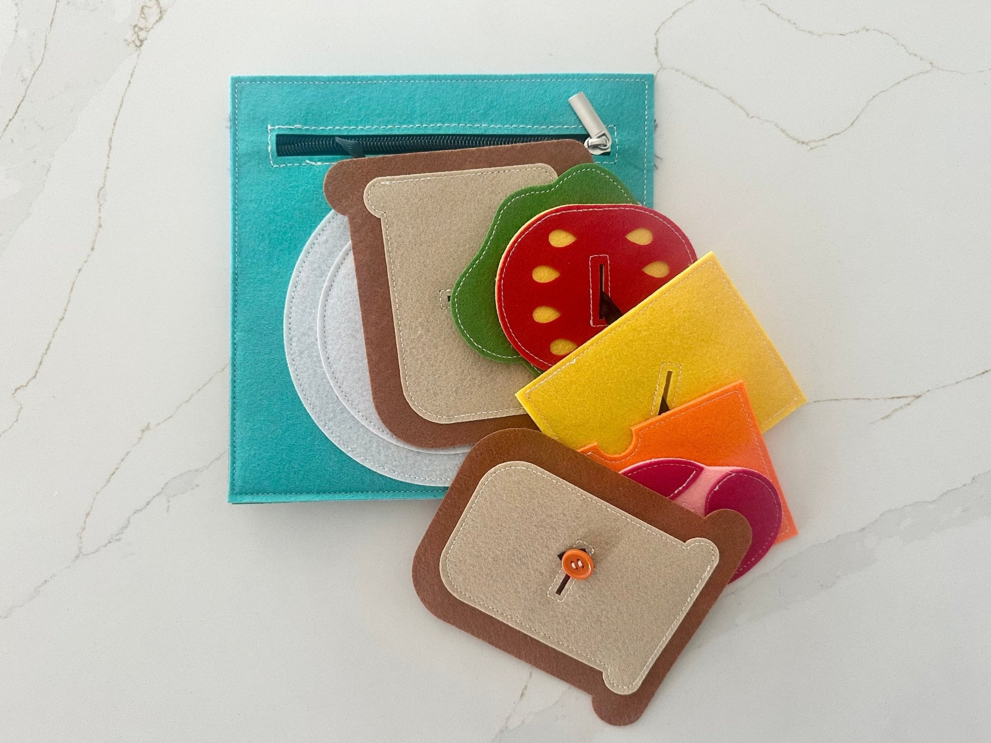 Camping &amp; Make a Sandwich - Wondertivity