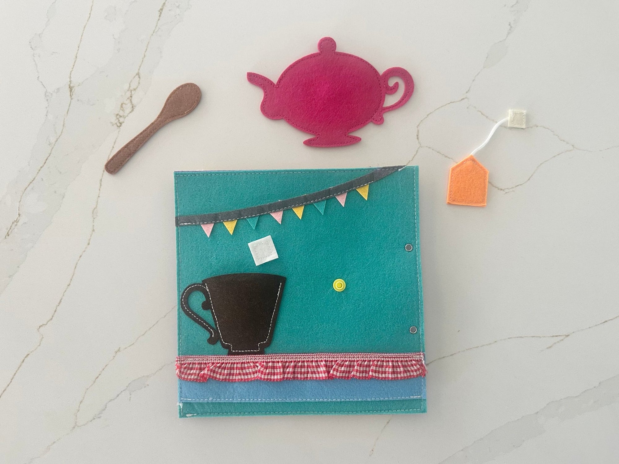 Hickory Dickory Dock &amp; I’m a Little Teapot - Wondertivity
