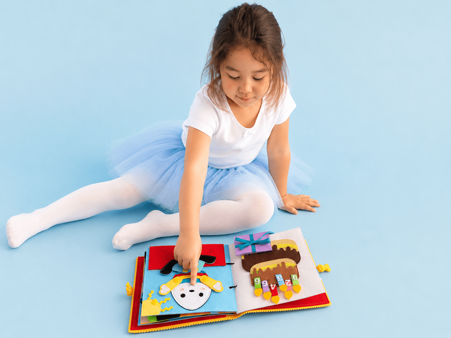 Little Lamb - Nursery Rhyme Busy Book - Wondertivity